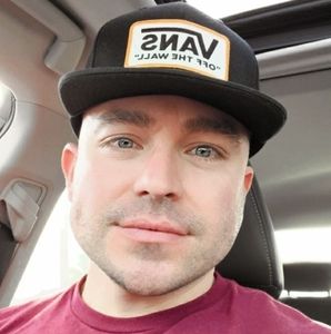 Meet your Posher, Roy